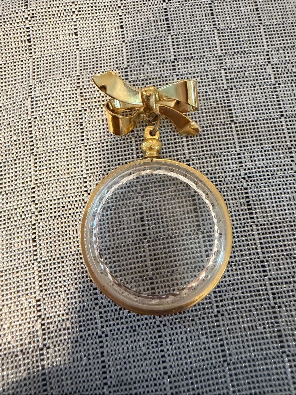 Vintage Gold-tone Bow Locket - Women Jewelry
